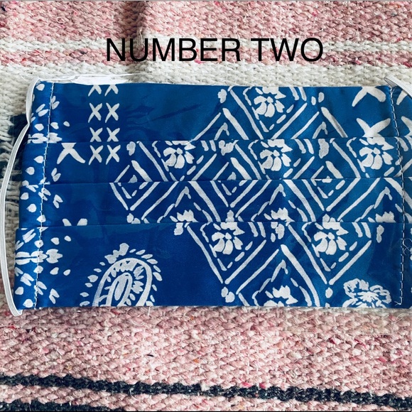 JOHNNY WAS FACE MASKS - Picture 3 of 10